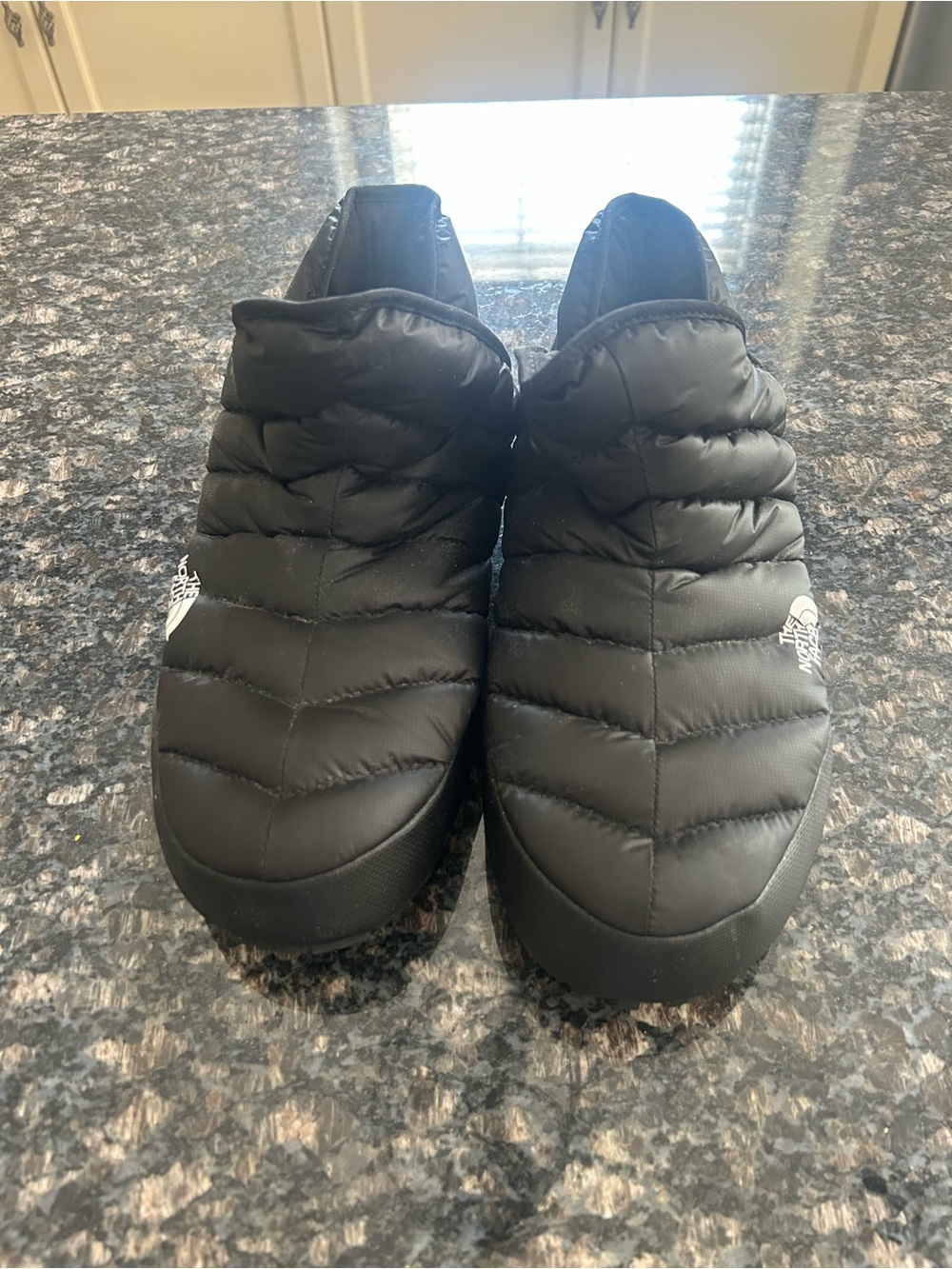 The North Face thermoball traction booties - Picture 4 of 6